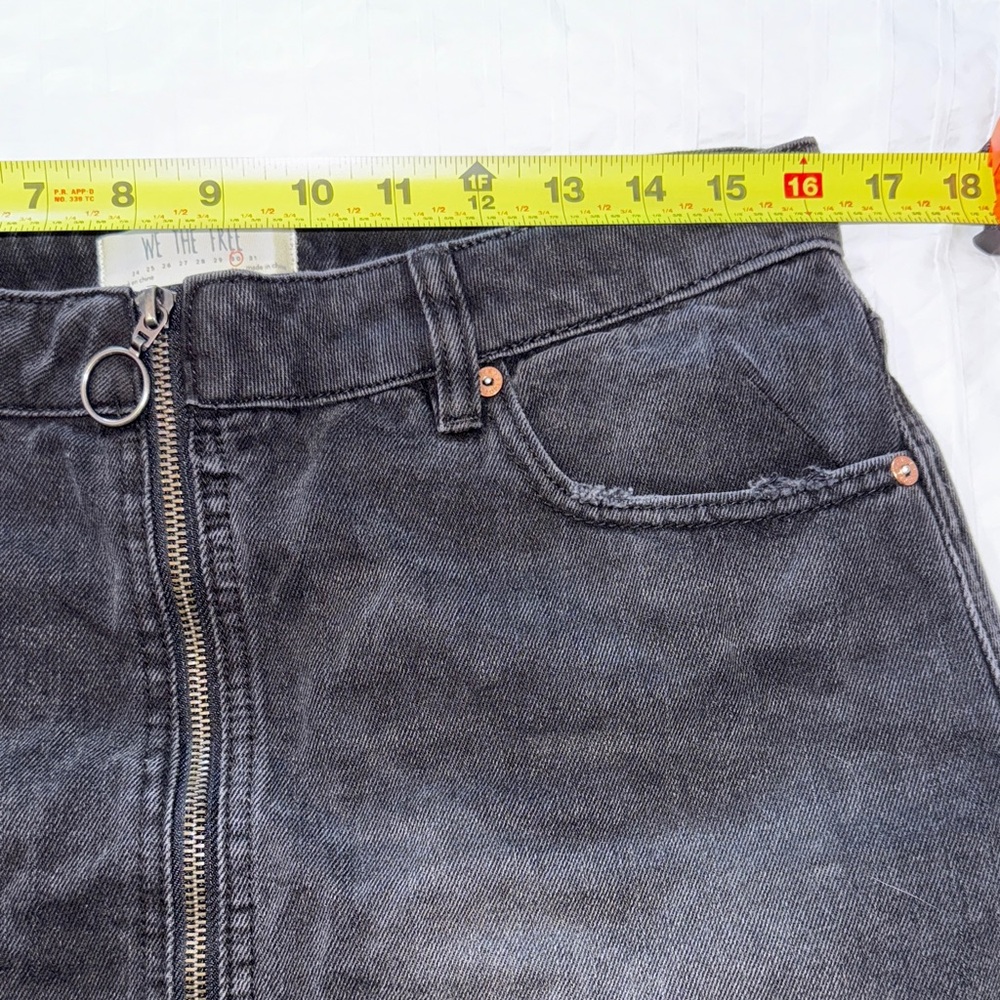 FREE PEOPLE Denim zip front Mini Skirt - Picture 8 of 10